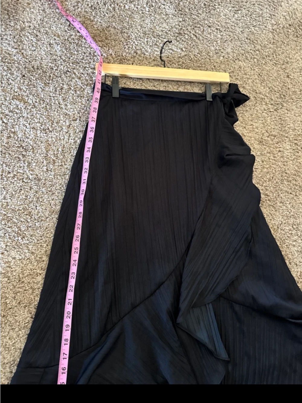 Anthropologie Maeve Ruffle Wrap Midi Skirt in Black Size Medium - Picture 8 of 12